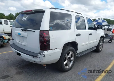 2008 Chevrolet Tahoe Ls z USA, uszkodzony, nr VIN 1GNFC13C08R128220